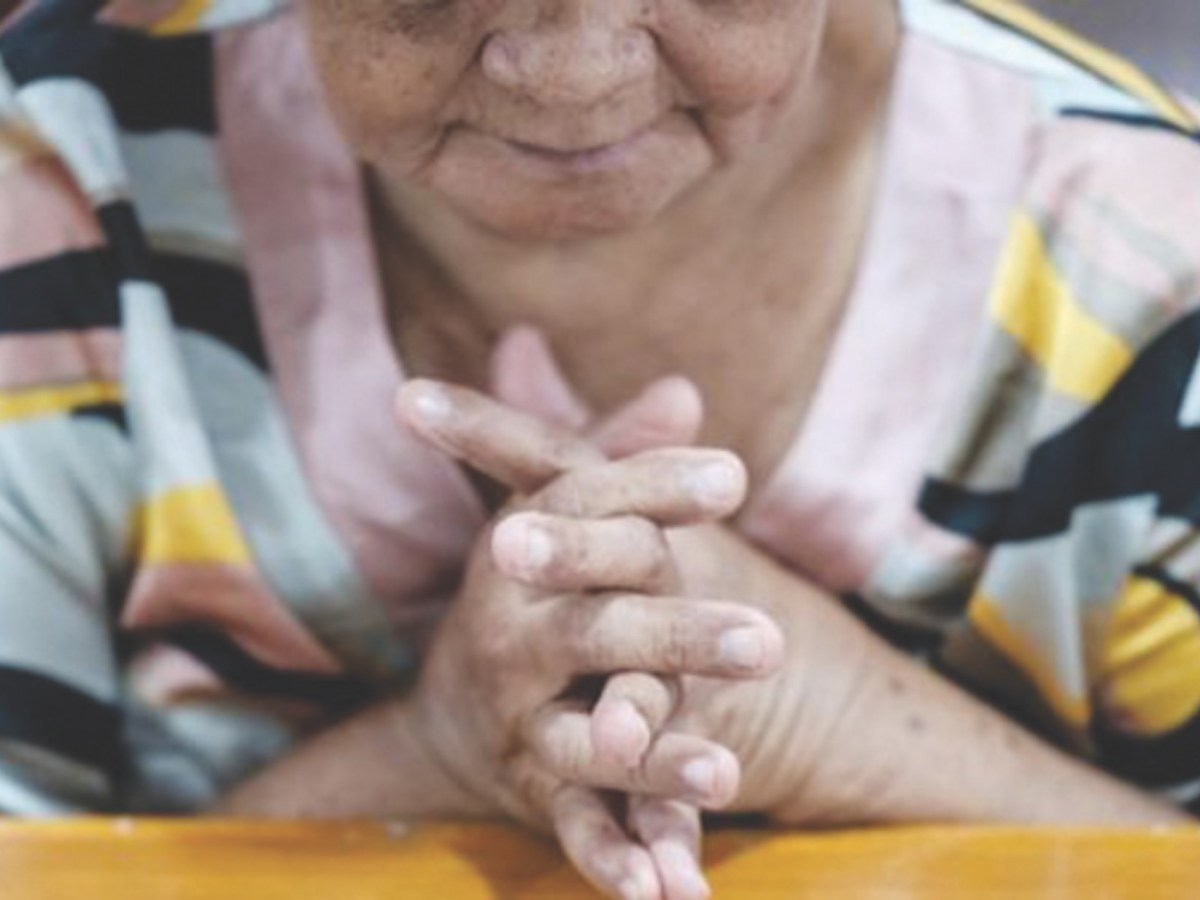 Praying tops Filipinos’ ways to cope with stress —&nbsp;SWS