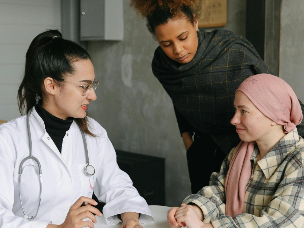 Migrant Workers Centre Demands Reopening of Home Care Worker&nbsp;Pilot