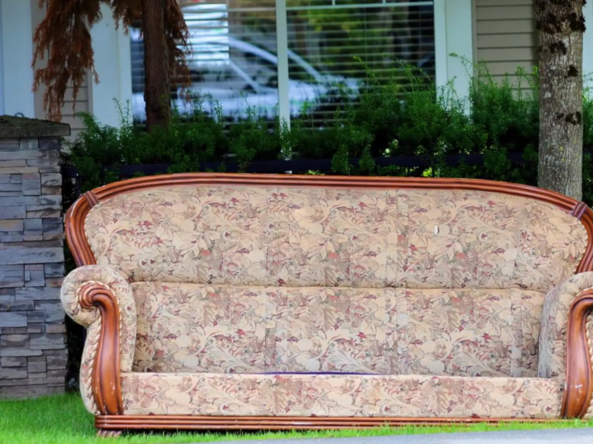 Surrey expands free Large Item Pickup program for faster&nbsp;service