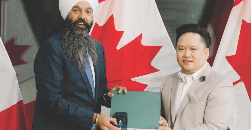 Cyrill Jose “CJ” Lacaba receives King Charles III&nbsp;pin