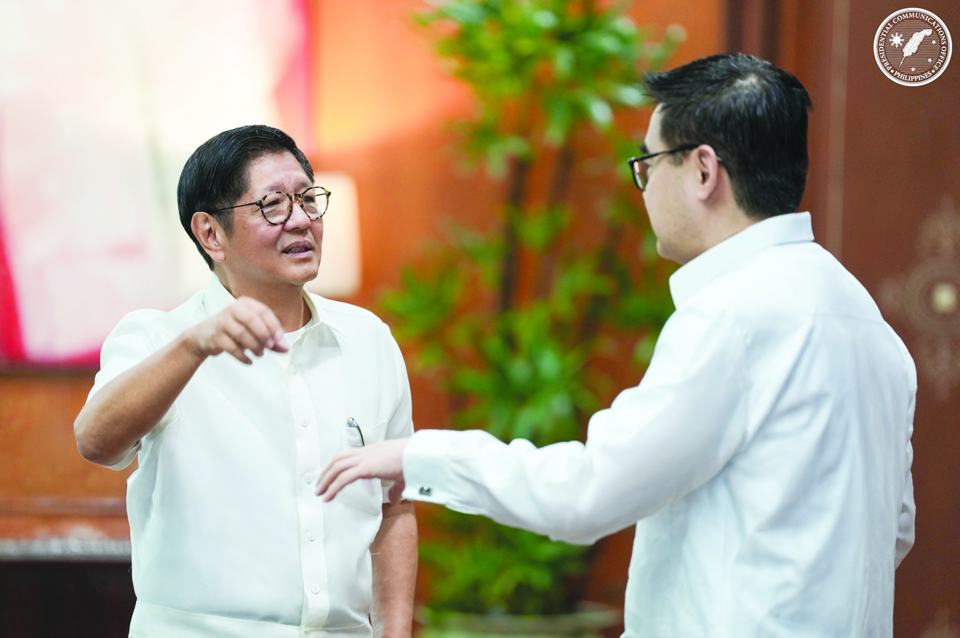 CURRENCY REGAINS GROUND: Marcos says PH has tools to defend&nbsp;peso